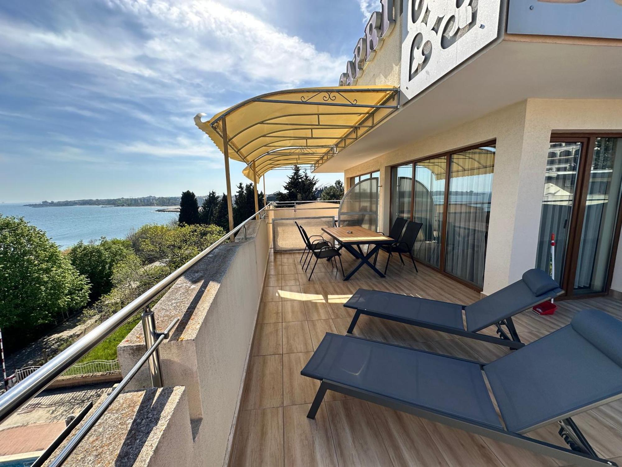 Hotel Capri Nessebar Extérieur photo