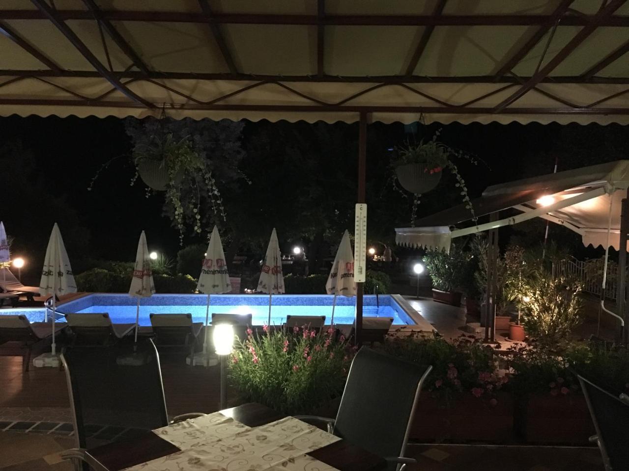 Hotel Capri Nessebar Extérieur photo