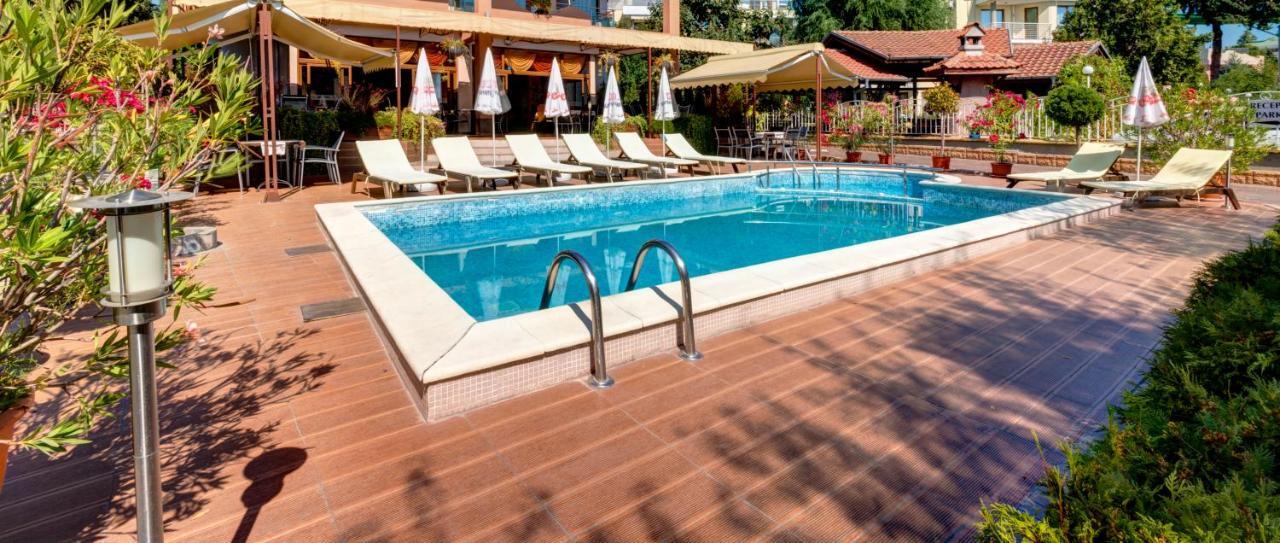 Hotel Capri Nessebar Extérieur photo